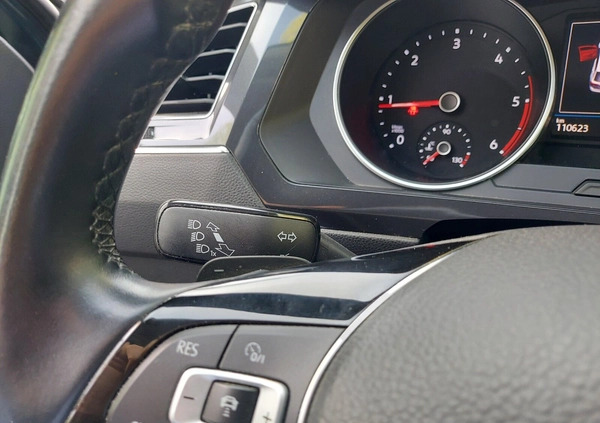 Volkswagen Tiguan Allspace cena 129900 przebieg: 110650, rok produkcji 2019 z Ogrodzieniec małe 631
